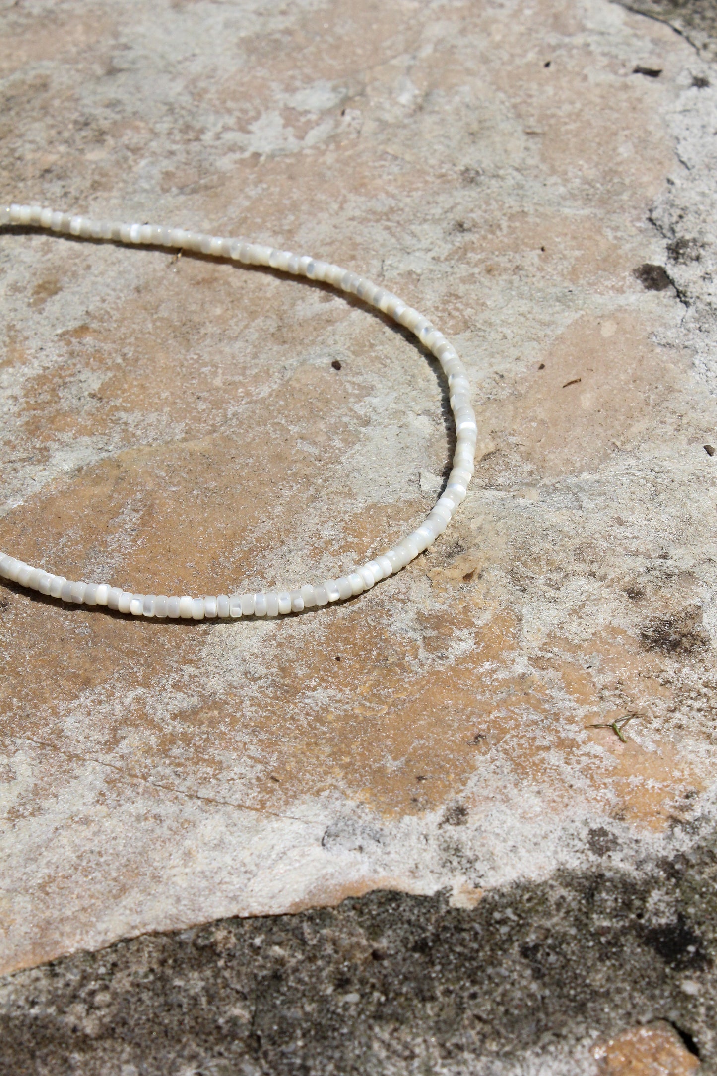 LAYERING "Wave" Kette Perlmutt Perlen